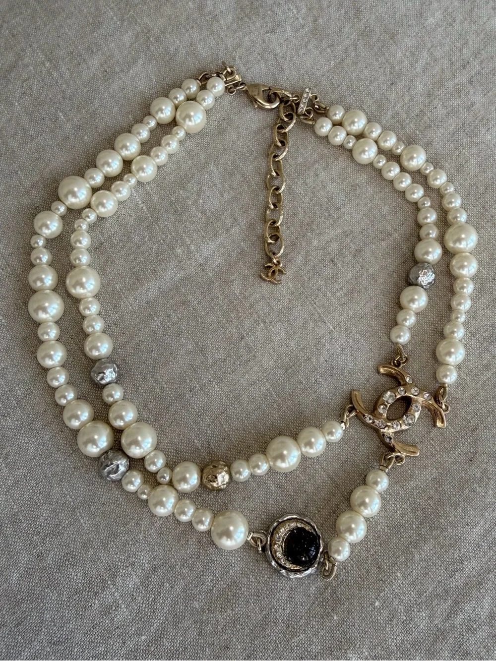 🤍CHANEL Ivory Pearl Double-Strand Necklace with Gold CC Charm✨